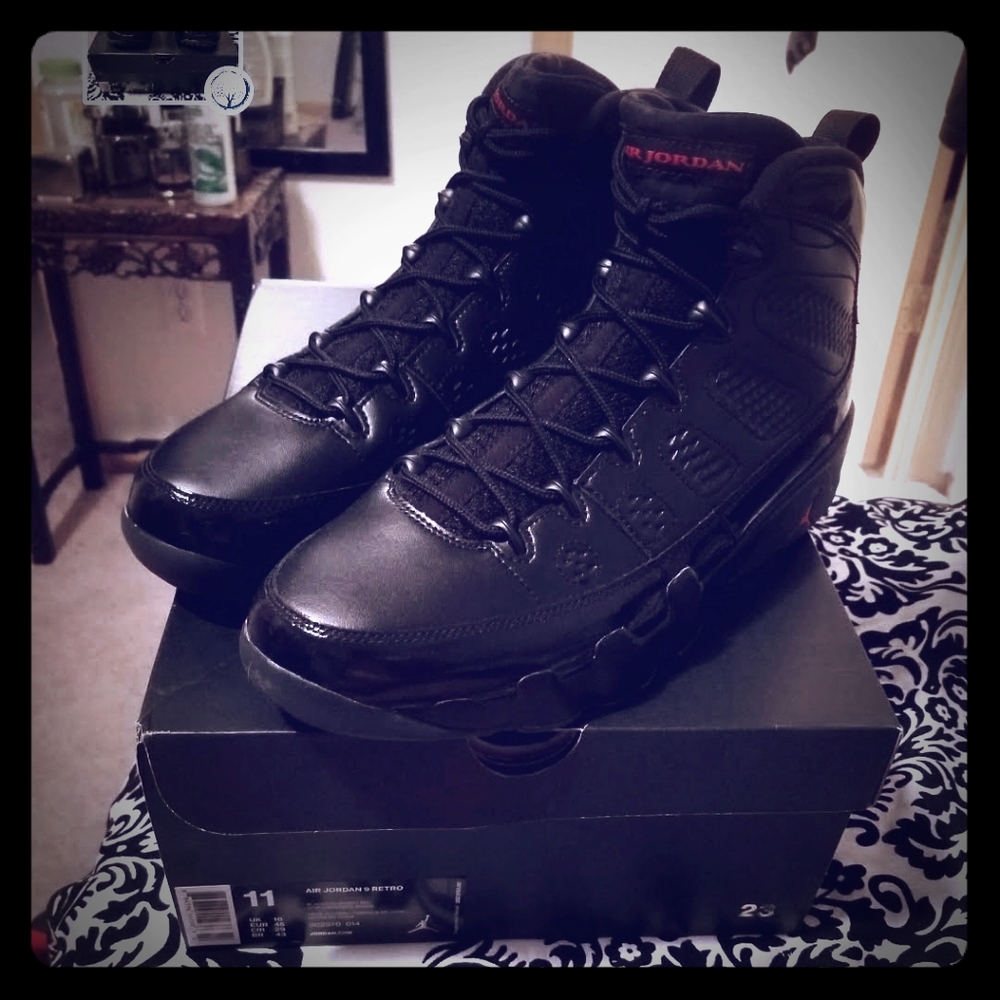 Jordan Retro 9's